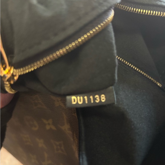 Louis Vuitton Flower Hobo - Picture 8 of 16